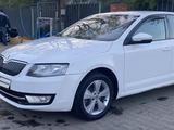 Skoda Octavia 2015 года за 5 500 000 тг. в Уральск – фото 4