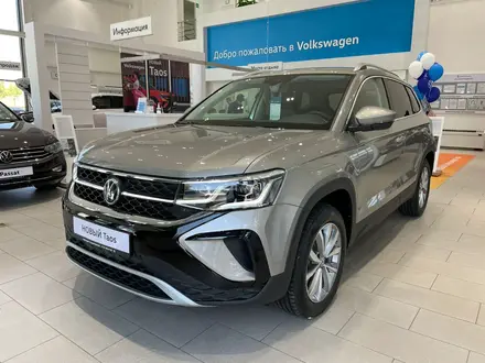 Volkswagen Taos Exclusive (4WD) 2021 года за 17 800 000 тг. в Шымкент