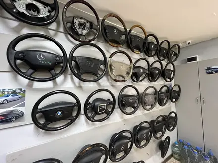 Руль на Bmw за 9 900 тг. в Актау – фото 2