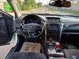 Toyota Camry 2015 года за 11 500 000 тг. в Жетысай – фото 5