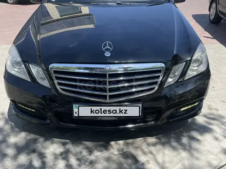 Mercedes-Benz E 350 2010 года за 10 000 000 тг. в Семей