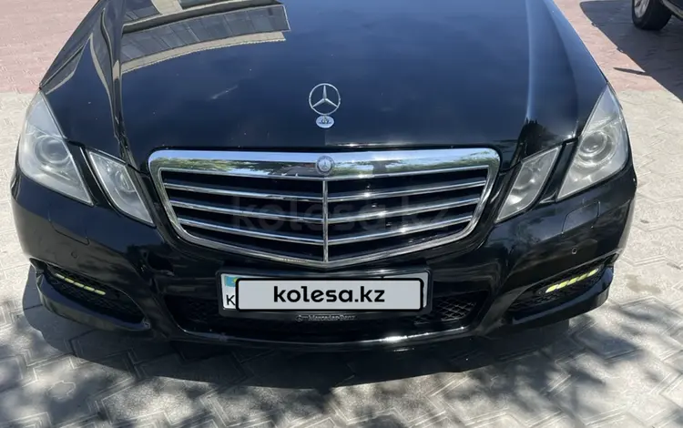 Mercedes-Benz E 350 2010 года за 10 000 000 тг. в Семей