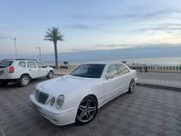 Mercedes-Benz E 320 2000 годаүшін5 900 000 тг. в Актау