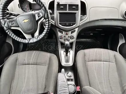 Chevrolet Aveo 2014 года за 3 400 000 тг. в Актобе – фото 6