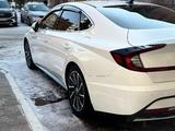 Hyundai Sonata 2023 годаfor14 000 000 тг. в Караганда – фото 4