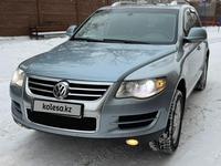 Volkswagen Touareg 2007 годаfor6 300 000 тг. в Астана