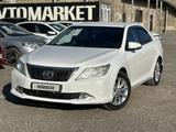 Toyota Camry 2012 года за 7 750 000 тг. в Актобе