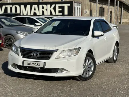 Toyota Camry 2012 года за 7 750 000 тг. в Актобе