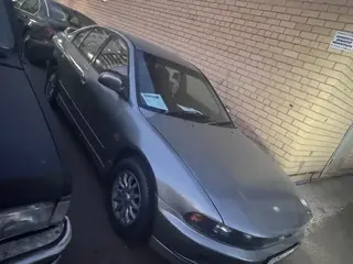 Mitsubishi Galant