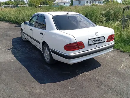 Mercedes-Benz E 230 1996 года за 1 500 000 тг. в Астана – фото 4