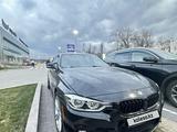 BMW 330 2018 года за 12 300 000 тг. в Алматы – фото 2