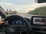Hyundai Santa Fe 2019 годаүшін11 200 000 тг. в Костанай – фото 4