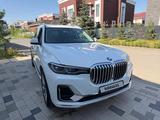BMW X7 2020 года за 33 000 000 тг. в Астана