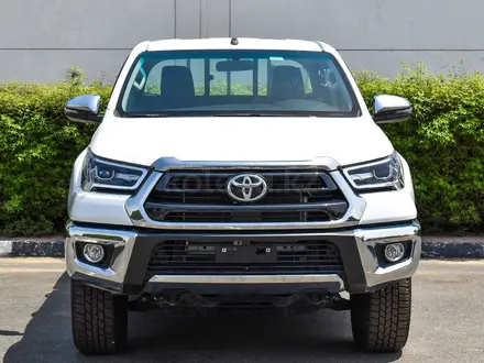 Toyota Hilux 2023 года за 21 600 000 тг. в Актау – фото 2