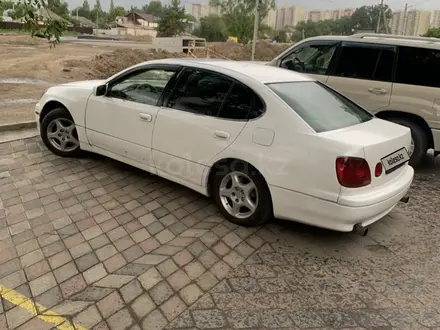 Lexus GS 300 2000 года за 3 000 000 тг. в Алматы
