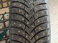 Комплект Bridgestone Spike-03 215/55R17 с шипами за 280 000 тг. в Астана