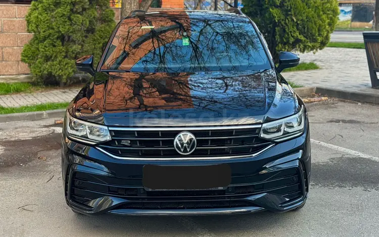 Volkswagen Tiguan 2022 годаүшін25 000 000 тг. в Алматы