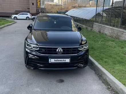 Volkswagen Tiguan 2022 года за 25 000 000 тг. в Алматы – фото 9