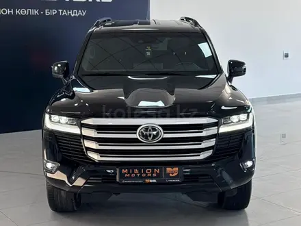 Toyota Land Cruiser 2023 года за 48 500 000 тг. в Шымкент – фото 2