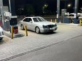 Mercedes-Benz E 320 1999 года за 4 000 000 тг. в Алматы