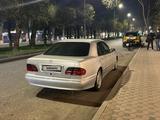 Mercedes-Benz E 320 1999 года за 4 000 000 тг. в Алматы – фото 4