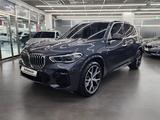 BMW X5 2022 года за 32 000 000 тг. в Актау