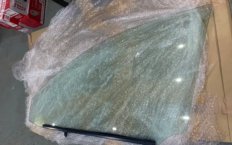 Стекло передней двери, стекло задней двери, форточка Toyota 16-25 за 30 000 тг. в Алматы