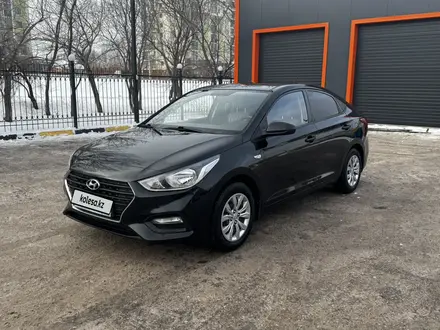 Hyundai Accent 2019 года за 7 500 000 тг. в Астана – фото 2