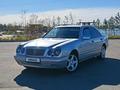 Mercedes-Benz E 320 1997 года за 2 700 000 тг. в Кокшетау
