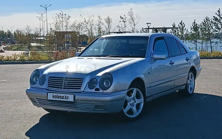 Mercedes-Benz E 320 1997 года за 2 700 000 тг. в Кокшетау