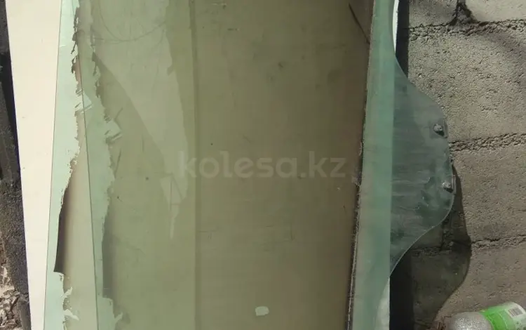 Стекло боковыеүшін15 000 тг. в Алматы