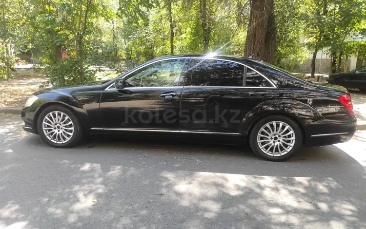 Mercedes-Benz S 350 2012 года за 15 000 000 тг. в Алматы