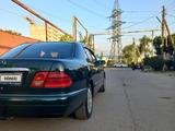 Mercedes-Benz E 320 1999 годаfor3 700 000 тг. в Алматы – фото 2