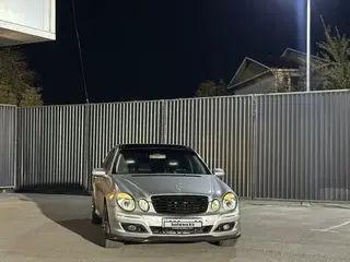 Mercedes-Benz E-Class, 2002