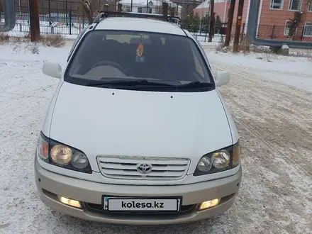 Toyota Ipsum 1997 года за 3 500 000 тг. в Костанай