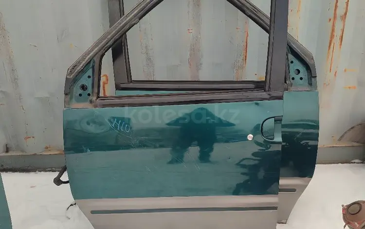 Дверь на Ниссан серена за 50 000 тг. в Алматы