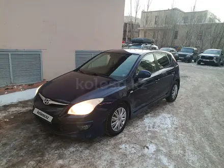 Hyundai i30 2010 года за 4 500 000 тг. в Астана – фото 2