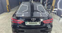 Toyota Camry 2021 годаүшін17 400 000 тг. в Астана – фото 5