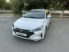 Hyundai Elantra, 2020