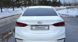 Hyundai Solaris 2018 года за 5 500 000 тг. в Астана – фото 5