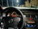Mercedes-Benz E 230 1996 года за 2 800 000 тг. в Актобе – фото 5
