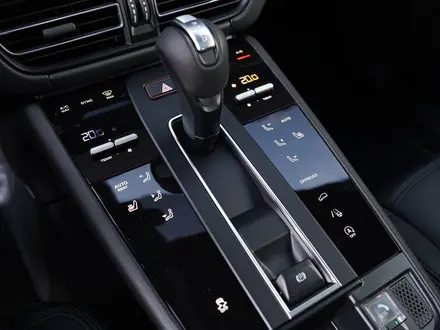 Porsche Macan 2.0 PDK 2025 года за 58 000 000 тг. в Актобе – фото 24