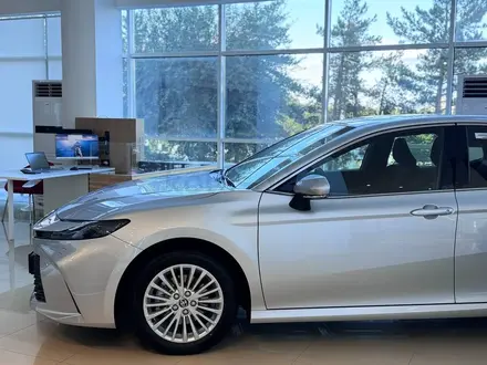 Toyota Camry Elegance 2026 года за 18 690 000 тг. в Балхаш – фото 4
