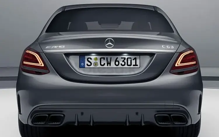 Диффузор с насадками C63S для Mercedes Benz W205 за 135 000 тг. в Алматы