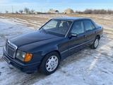 Mercedes-Benz E 200 1991 годаүшін1 500 000 тг. в Семей – фото 2