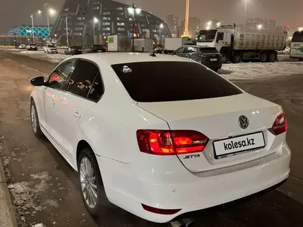 Volkswagen Jetta 2012 года за 5 000 000 тг. в Астана