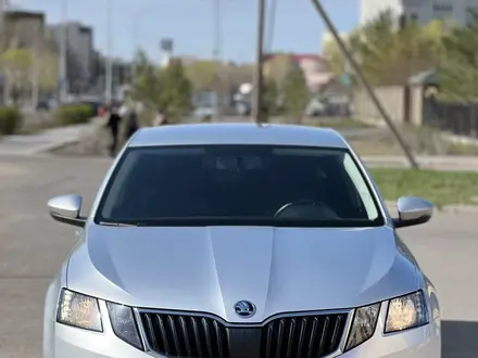 Skoda Octavia 2019 года за 8 900 000 тг. в Астана – фото 2