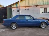 Mercedes-Benz E 220 1989 года за 800 000 тг. в Алматы – фото 2