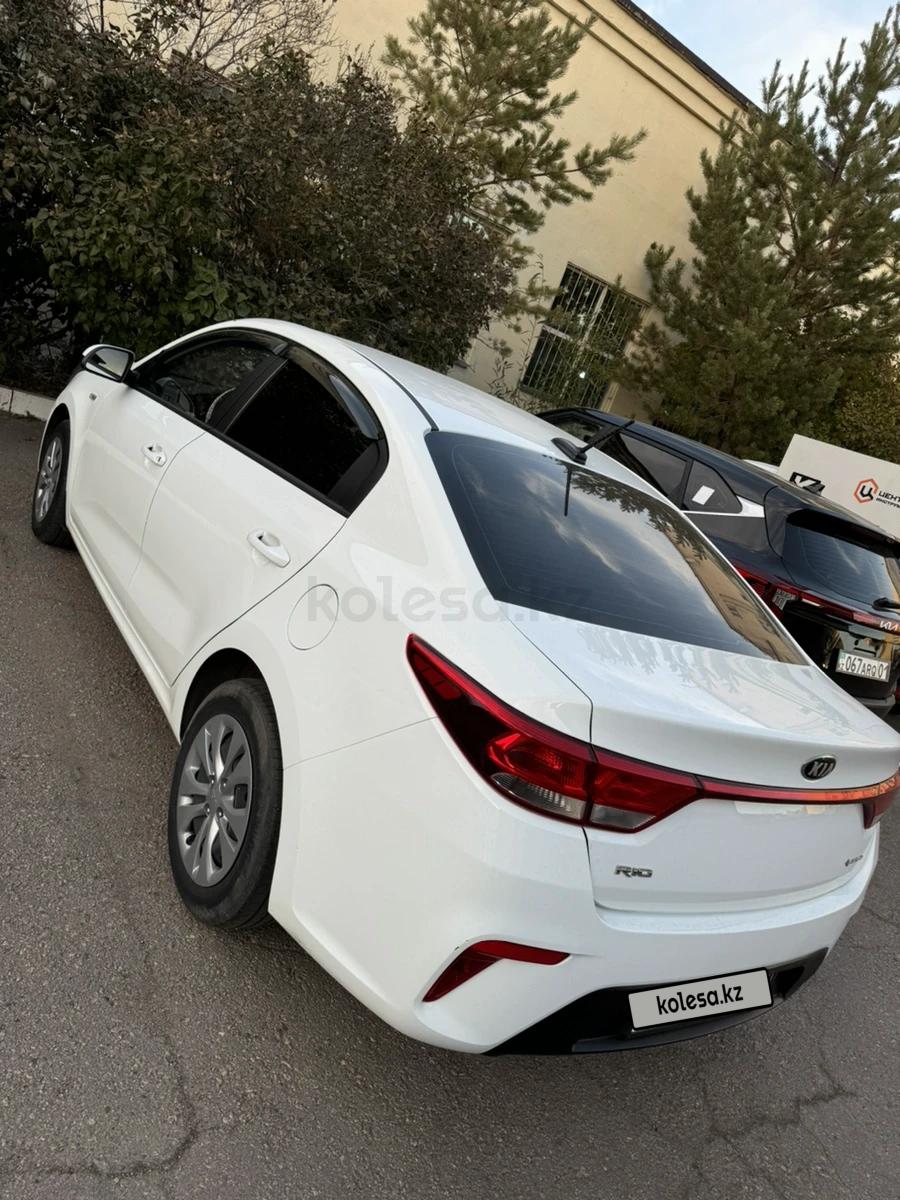 Kia Rio 2020 г.