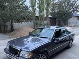 Mercedes-Benz E 220 1994 года за 2 000 000 тг. в Шымкент
